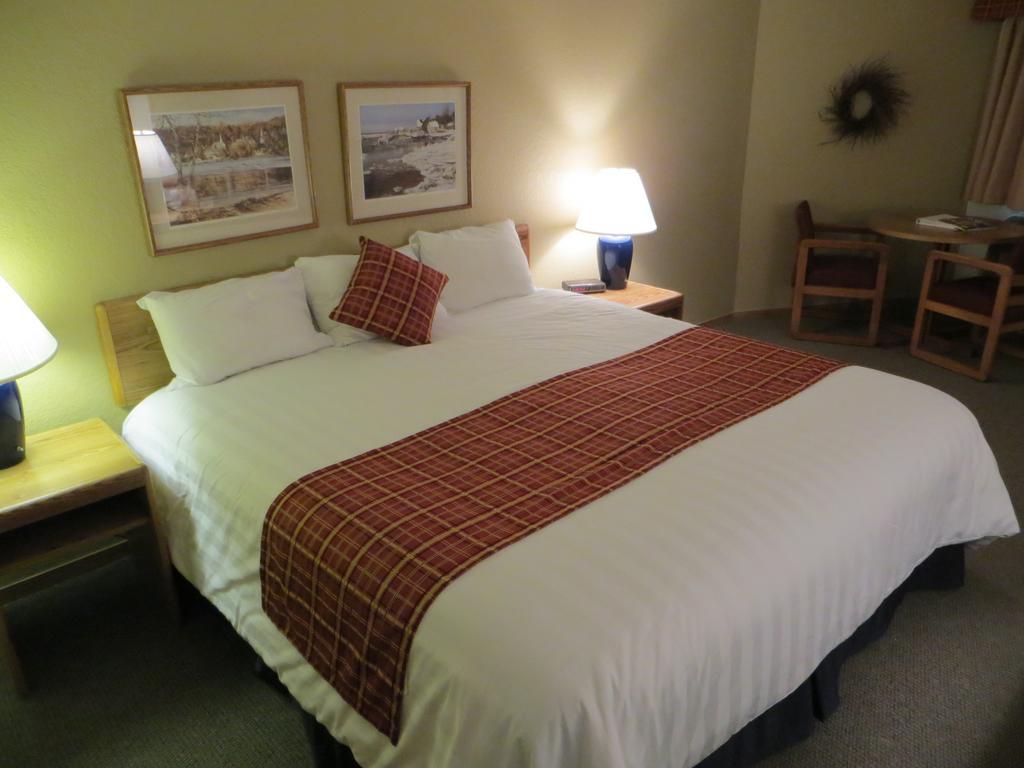 The Nordic Lodge Sister Bay Ruang foto